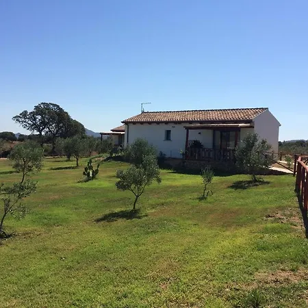 Agriturismo Mieleamaro *